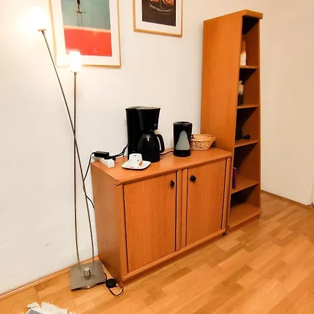 Mizi Apartment Stall